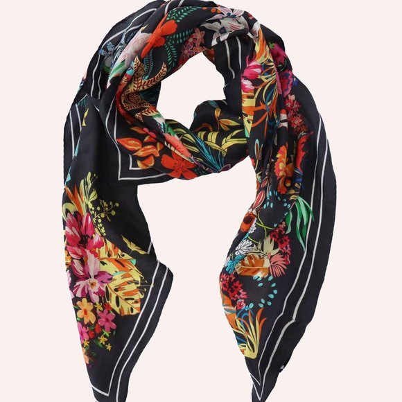 NWT Black 100% Silk Bandana - Picture 4 of 4